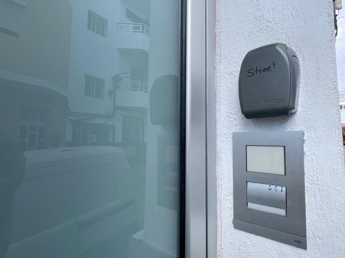 Arguineguin Beach Lux Solarium Street Bagian luar foto